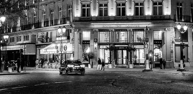 PASS – PART TWO - wystawa fotografii mobilnej Piotra Skrzypczaka